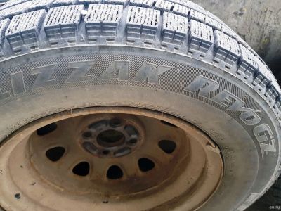 Лот: 17961572. Фото: 1. Bridgestone Blizzak Revo GZ 185... Шины