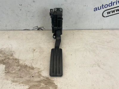 Лот: 24393130. Фото: 1. педаль газа Renault Sandero BS1Y. Двигатель и элементы двигателя