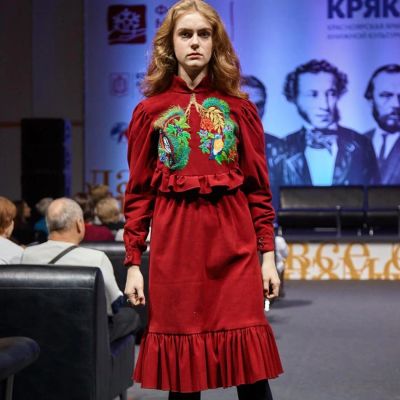 Лот: 11307973. Фото: 1. Платье, единственный экземпляр... Платья