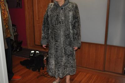 Лот: 4665555. Фото: 1. шуба. Верхняя одежда