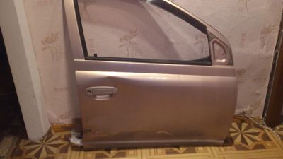 Лот: 3635277. Фото: 1. Дверь Toyota vitz 2000г. Кузов