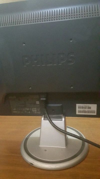 Лот: 11286798. Фото: 1. Монитор Philips. ЖК-мониторы
