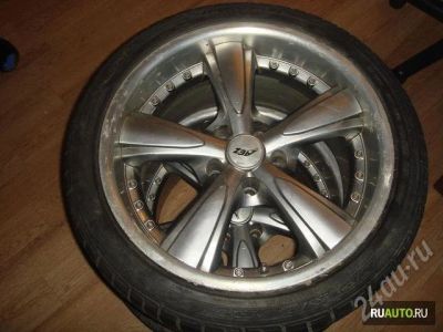 Лот: 727599. Фото: 1. 4 колеса 18" с низкопрофильной... Шины на дисках