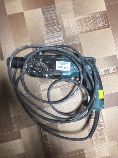 Лот: 12736701. Фото: 1. Перфоратор Makita HR 2450 (М5599... Электроинструмент