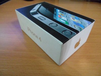Лот: 3086245. Фото: 1. Новый iPhone 4 Black 8gb Новый... Смартфоны