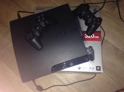 Лот: 3870332. Фото: 1. Sony playstation 3 320 гигабайт. Игровые приставки, консоли