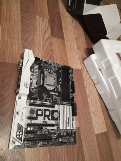 Лот: 18432265. Фото: 1. i5-7500 + ASRock H270 PRO4 LGA... Процессоры