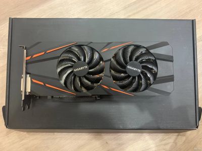 Лот: 17077384. Фото: 1. Видеокарта Gigabyte Geforce Gtx... Видеокарты