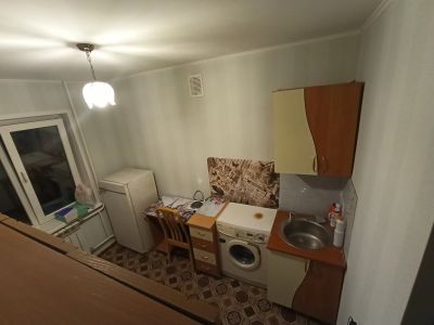 Лот: 7982815. Фото: 1. Гостинка на Толстого 49 (2 этаж... Квартиры, студии