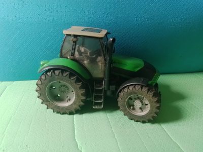 Лот: 25520302. Фото: 1. Трактор Bruder Deutz Agrotron... Машины и техника