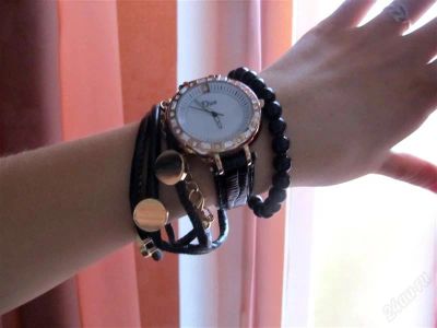 Лот: 2069623. Фото: 1. Шикарный комплект из часов Dior... Другие наручные часы