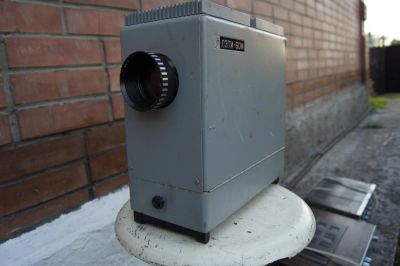 Лот: 5879657. Фото: 1. Диапроектор ЛЭТИ 60 м. Диафильмы, диапозитивы