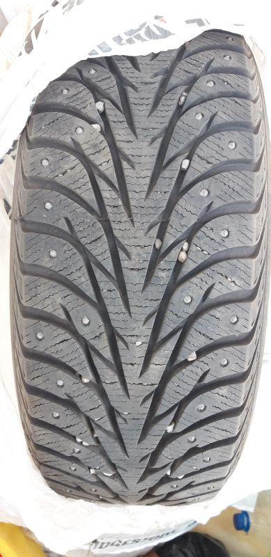 Лот: 14416399. Фото: 1. Резина yokohama ice guard IG 35. Шины