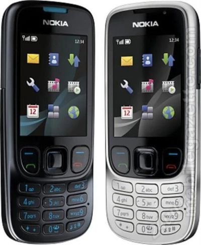 Лот: 419918. Фото: 1. 6303 копия Nokia 6303, одновременно... Кнопочные мобильные телефоны