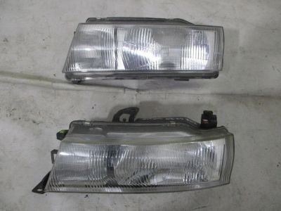 Лот: 15507425. Фото: 1. Фара передняя левая Toyota Chaser... Оптика и освещение