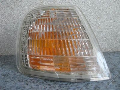 Лот: 1168807. Фото: 1. Поворотник Peugeot 405 правый. Оптика и освещение