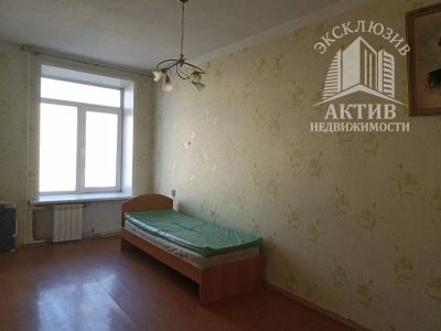 Лот: 20944601. Фото: 1. 2к "сталинка" в уютном районе... Квартиры, студии