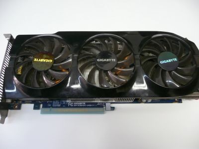 Лот: 18041222. Фото: 1. GIGAbYTE AMD Radeon HD7870 [GV-R787OC-2GD... Видеокарты