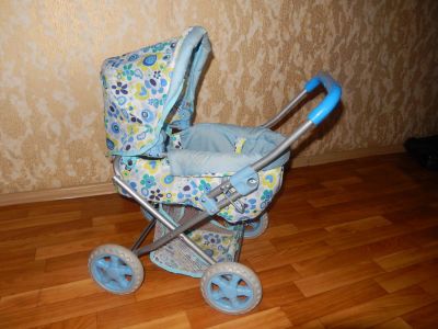 Лот: 4529330. Фото: 1. Коляска для куклы с сумкой переноской. Куклы и аксессуары
