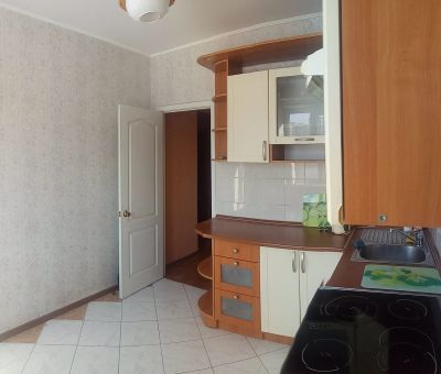 Лот: 17406483. Фото: 1. Продается Двухкомнатная 40 лет... Квартиры, студии