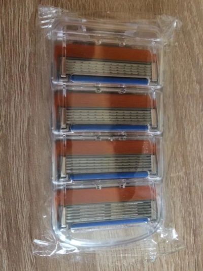 Лот: 16969731. Фото: 1. Кассеты для бритья Gillette. Укладка и стрижка волос, бритьё, эпиляция