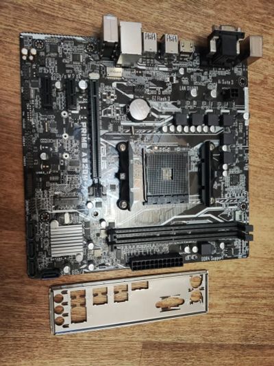 Лот: 25364174. Фото: 1. Материнская плата asus prime a... Материнские платы