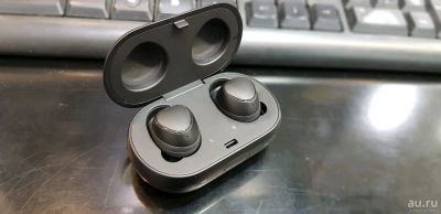 Лот: 13464466. Фото: 1. Беспроводные bluetooth наушники... Красноярск