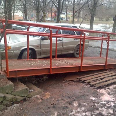 Лот: 13008946. Фото: 1. Пандус 3. Лестницы, перила, балясины