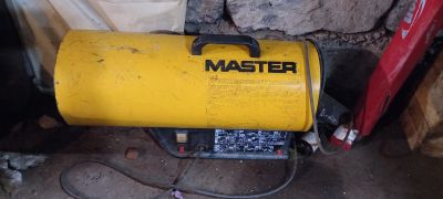 Лот: 18115134. Фото: 1. Пушка газовая master 33kw. Обогреватели промышленные, тепловые пушки