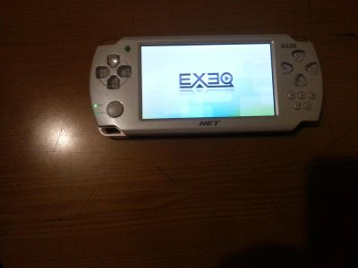 Лот: 6629409. Фото: 1. игровая консоль EXEQ NET белая... Игровые приставки, консоли