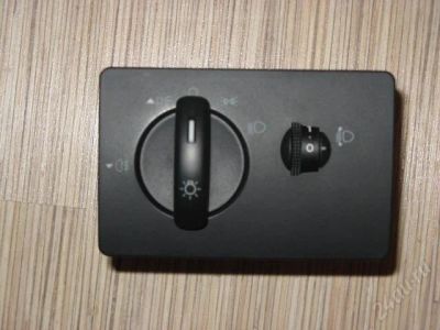 Лот: 768415. Фото: 1. Ford Focus 2 (Форд Фокус 2) Выключатель... Электрооборудование