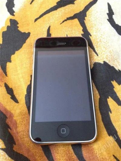 Лот: 1582877. Фото: 1. iPhone 3G 8GB РСТ. Смартфоны