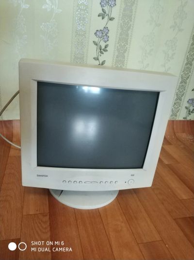 Лот: 12046379. Фото: 1. Монитор Samtron 55E. ЭЛТ-мониторы