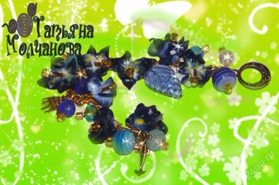 Лот: 424941. Фото: 1. Браслет "Синие цветы", полимерная... Браслеты