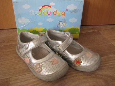 Лот: 6497563. Фото: 1. Туфли на девочку BuddyDog 23р. Туфли