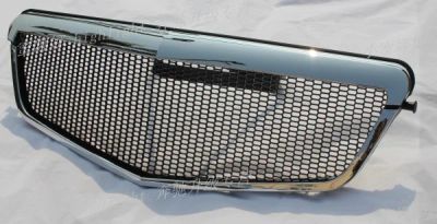 Лот: 3864375. Фото: 1. Решетка радиатора Mercedes w 212... Кузов