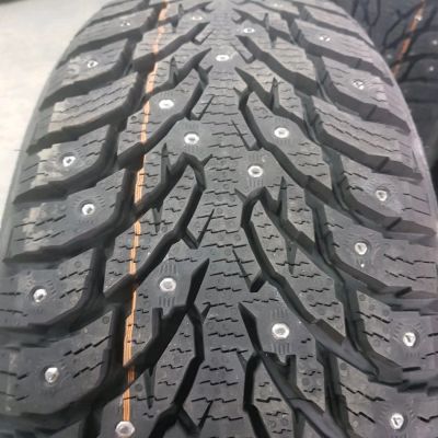 Лот: 16634752. Фото: 1. 215/65 R16 Nokian Hakkapeliitta... Шины