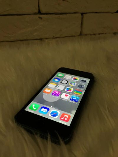 Лот: 5858402. Фото: 1. iPhone 5 16Gb не выкуплен победитель... Смартфоны