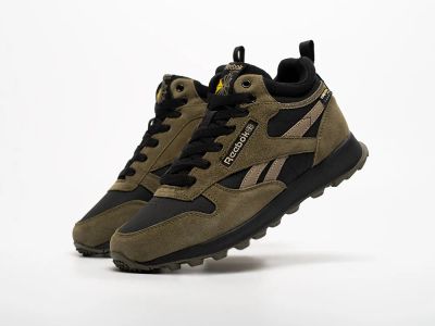 Лот: 23601960. Фото: 1. Зимние Кроссовки Reebok Classic... Кеды, кроссовки, слипоны