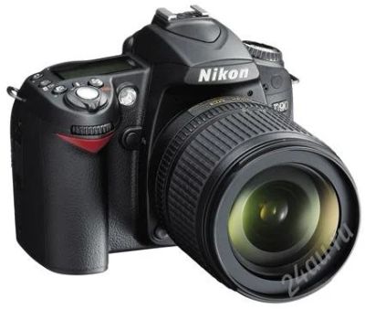 Лот: 1961260. Фото: 1. nikon d90 + nikkor 18-105 официальная... Цифровые зеркальные