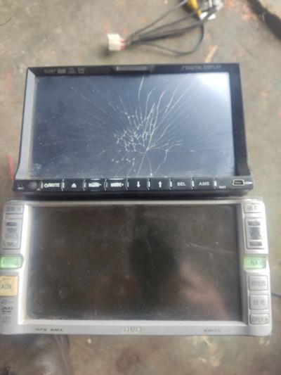 Лот: 25761030. Фото: 1. Автомагнитолы 2 шт. Автомагнитолы