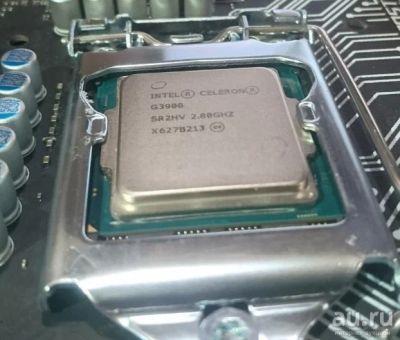 Лот: 13256582. Фото: 1. Процессор Intel Celeron G3900... Процессоры