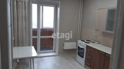 Лот: 20042897. Фото: 1. Сдам 1-комн. кв. 40 кв.м. Красноярск... Квартиры, студии