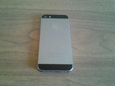 Лот: 7288889. Фото: 1. Iphone 5S. Смартфоны
