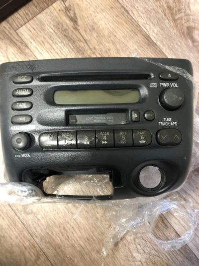 Лот: 18304642. Фото: 1. Магнитола Тойота витц Toyota vitz... Автомагнитолы