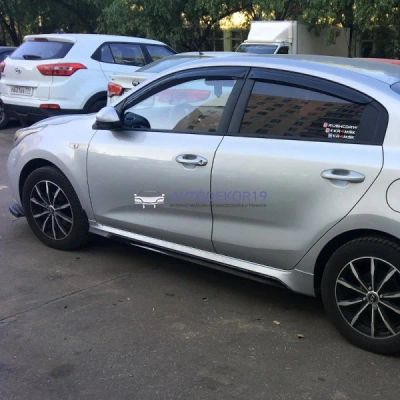 Лот: 17281091. Фото: 1. Накладки ZEUS на пороги Kia Rio... Детали тюнинга
