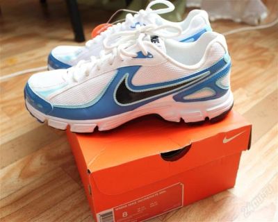 Лот: 2669082. Фото: 1. Кроссовки Nike фирменные женские... Кеды, кроссовки, слипоны
