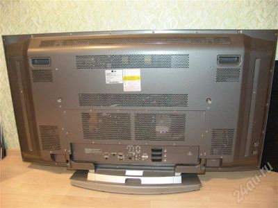 Лот: 644461. Фото: 1. телевизор LG. диагональ 105 см. Телевизоры