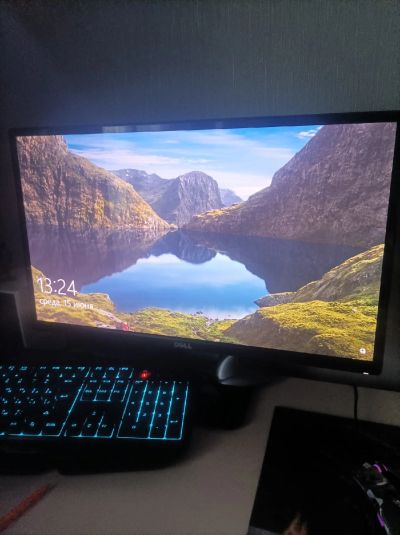 Лот: 19158612. Фото: 1. Монитор Dell 21.5" S2240L. ЖК-мониторы