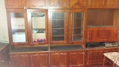 Лот: 8253662. Фото: 1. Шикарные шкафы за даром. Гостиные, стенки, горки